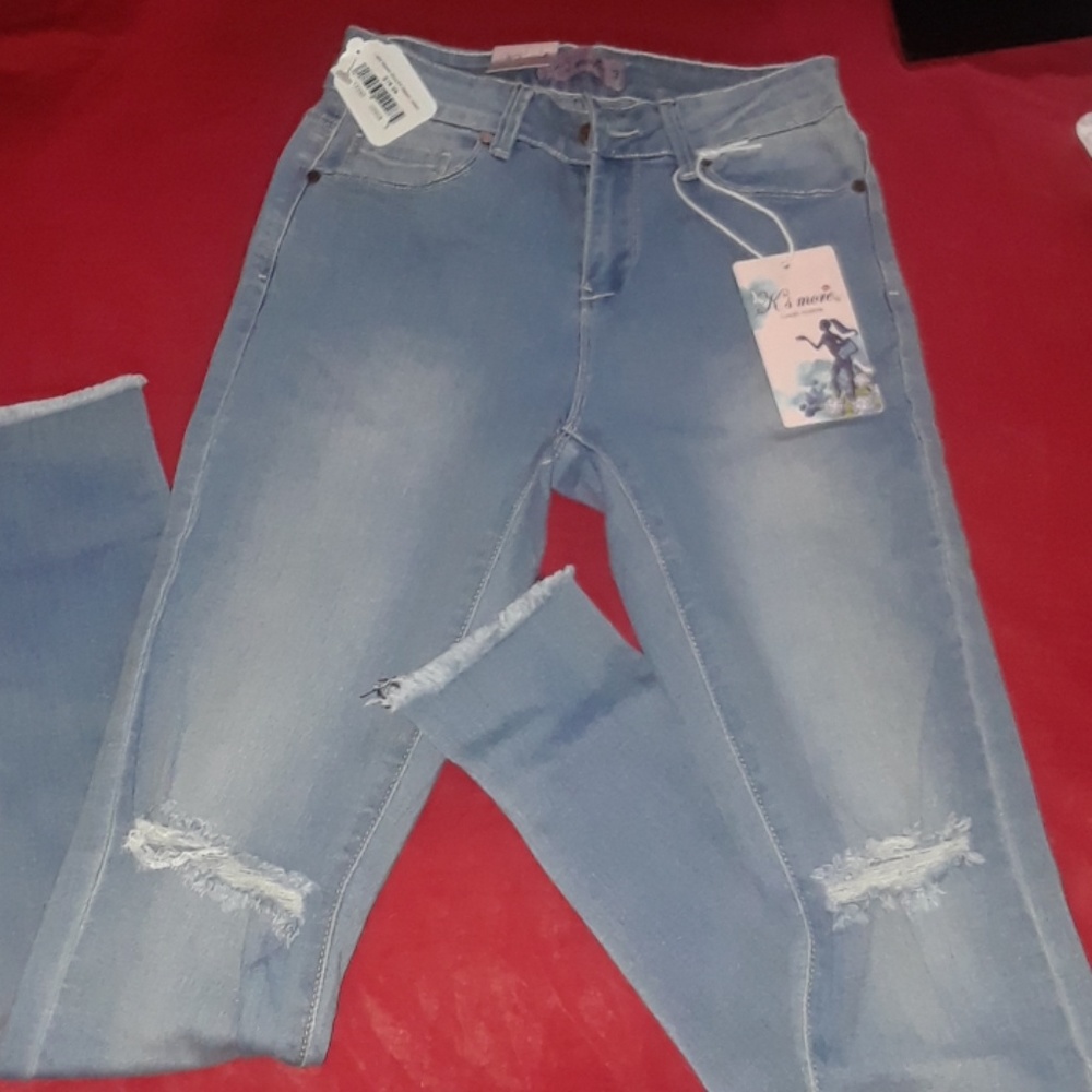 High waisted jeans